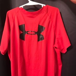 Red under armour shirt